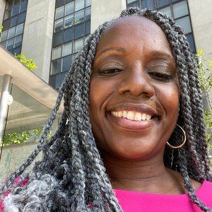 Meet your Posher, Tonya